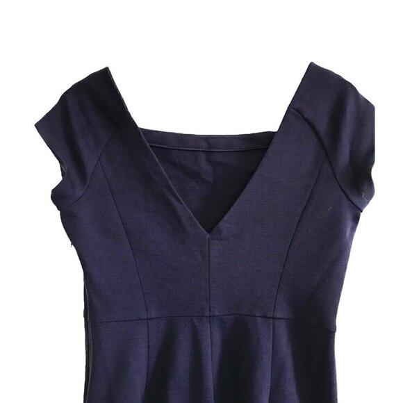 Diane von Furstenberg purple wool blend ponte dress, Size 12 - Picture 6 of 10